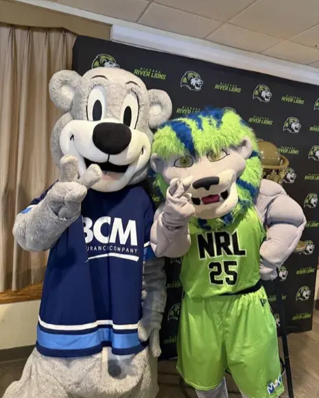 BCM mascot Bertie with the Niagara River Lions mascot