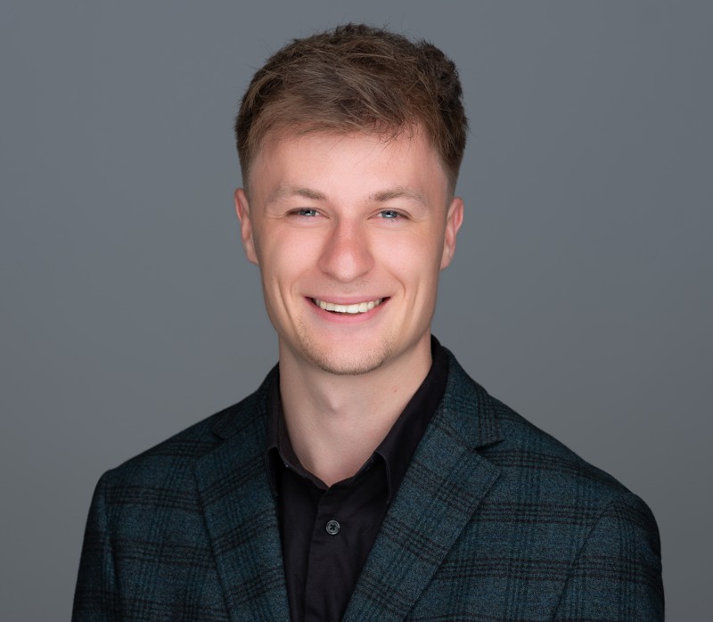 Jakob Jans, Insurance Advisor